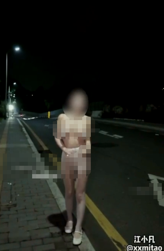 已退圈的巨乳女神，【江小凡】，深夜露出，小区里空无一人不刺激，到路上有司机看才行，超牛逼 【275m】